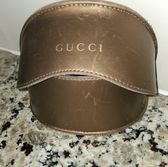 Gucci Aviator Sunglasses - Picture 4 of 4